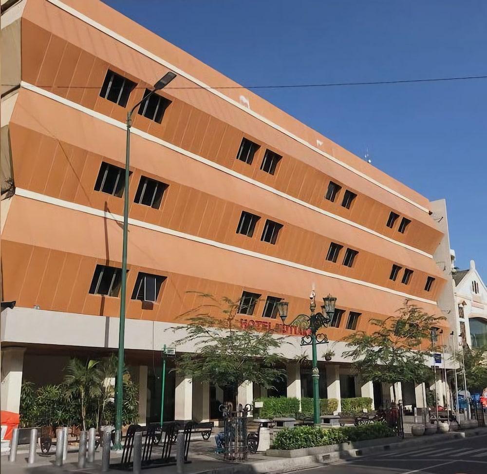 Hotel Mutiara Malioboro Γιογκιακάρτα Εξωτερικό φωτογραφία