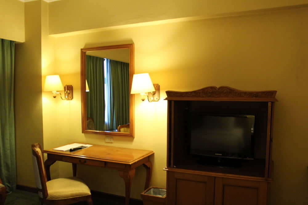 Hotel Mutiara Malioboro Γιογκιακάρτα Εξωτερικό φωτογραφία