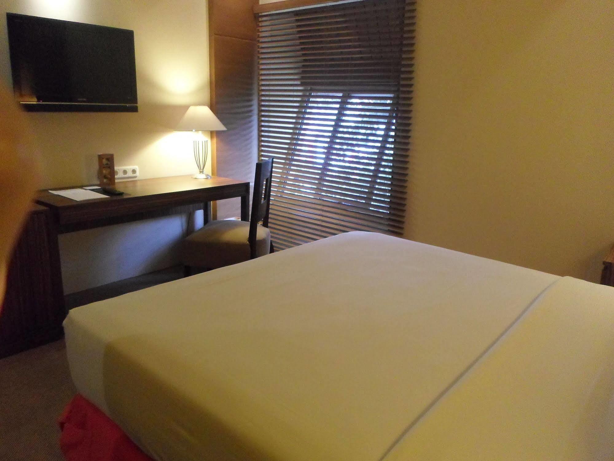 Hotel Mutiara Malioboro Γιογκιακάρτα Εξωτερικό φωτογραφία